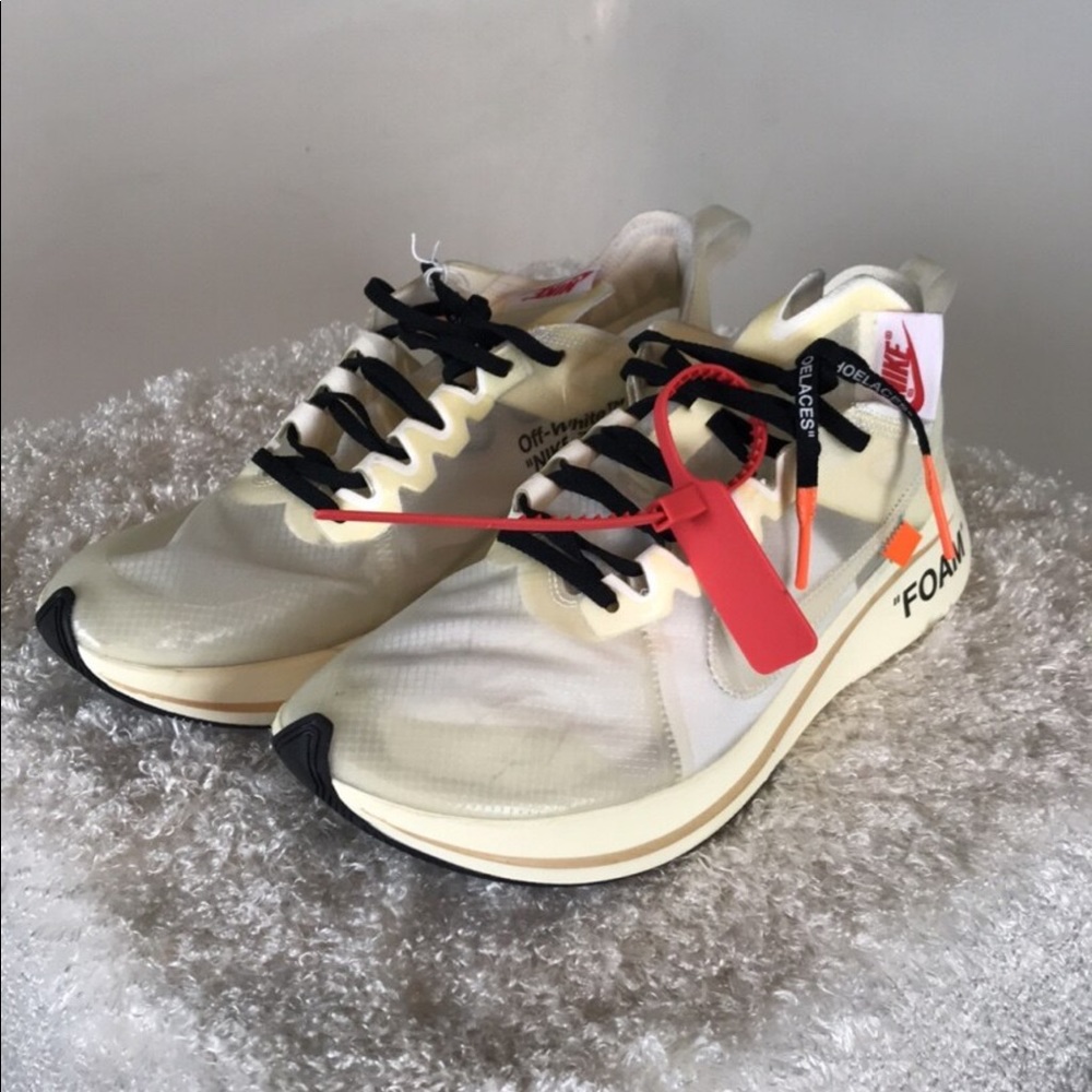 Nike Zoom Fly Off-White